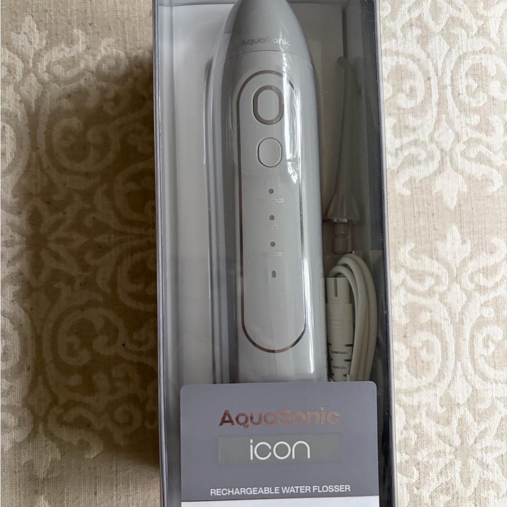 Icon Rechargeable Water Flosser - Silver